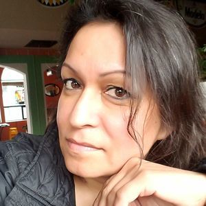 Meet your Posher, Adriana